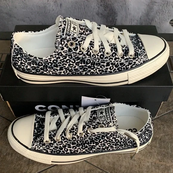 CONVERSE CTAS OX WHITE/BLACK/EGRET WMNS - Picture 4 of 16